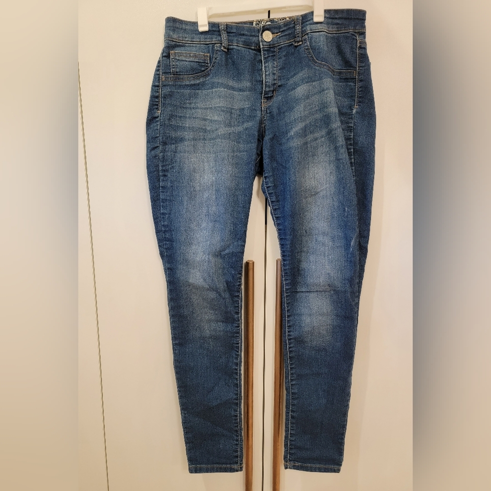 SO jeans
